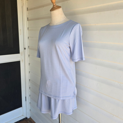 Dusty Blue Elbow length merino tee on mannequinn